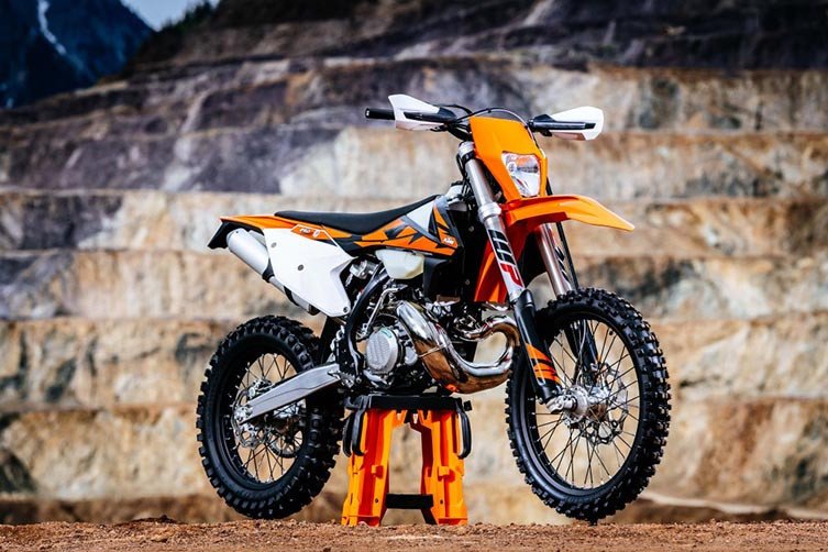 10 Questions and Answers About Fuel-Injected Two-Stroke Engines