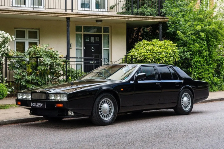 Aston Martin Lagonda, 1990, TBC miles, £94,950
