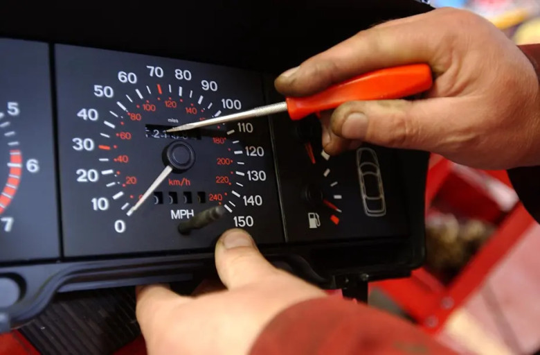 Odometer Clocking