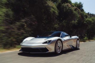 AUTOMOBILI PININFARINA DEBUT ENHANCED BATTISTA AT SALON PRIVÉ