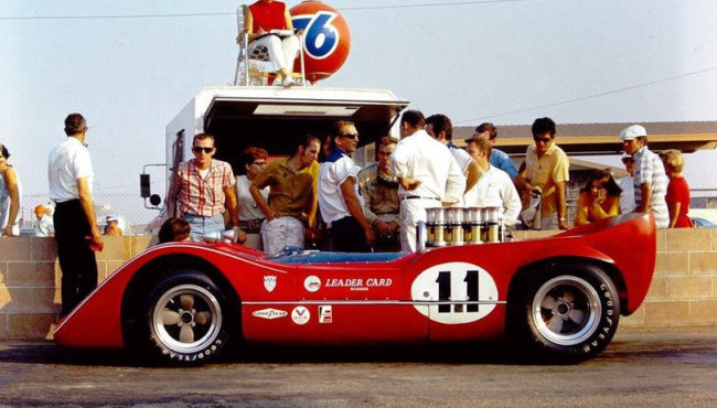Lothar Motschenbacher's beautiful McLaren M6B resting in the Riverside pit lane in 1968.
