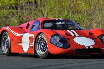 Carroll Shelby and the incredible Ford GT MkIV