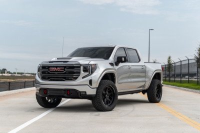 GMC Sierra 1500 gets the PaxPower Jackal treatment with up to 650 hp