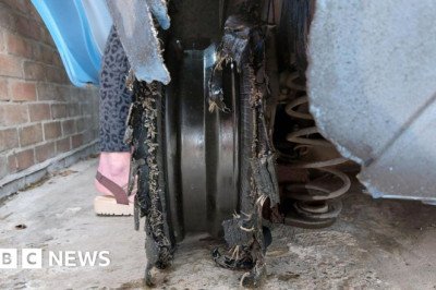 Great Yarmouth motorist drives car for miles without a rear tyre