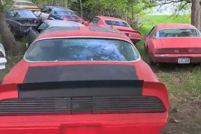 Pontiac Firebird And Trans Am Barnfind Holds Amazing Muscle Cars