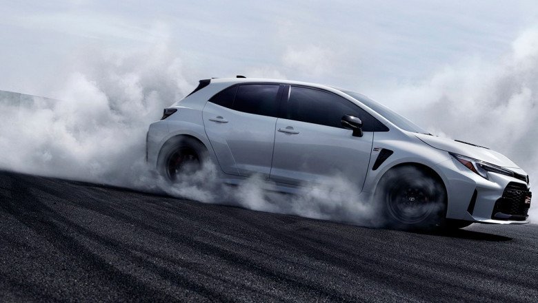 Review: The 2023 Toyota GR Corolla is a smoking hot hatchback