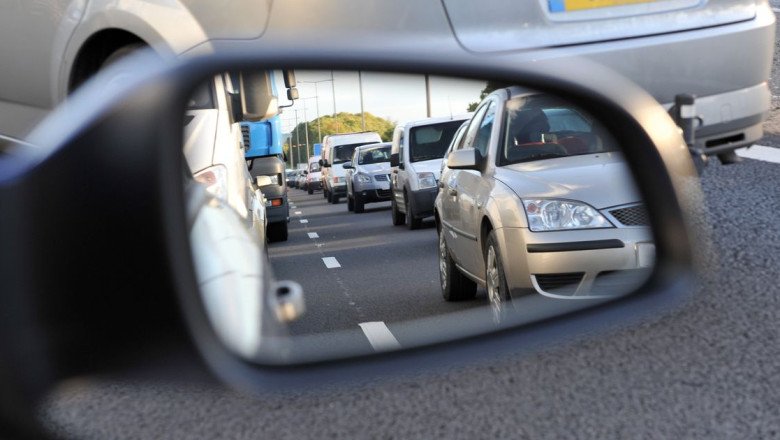 Simple wing mirror trick to deter would-be car thieves