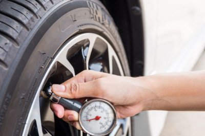 Tire Light On? Don’t Panic, Your Car’s Pressure Sensors Are Your Friend