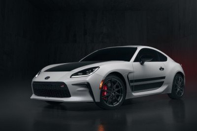 Toyota GR86 Trueno Edition Revives AE86 Spirit