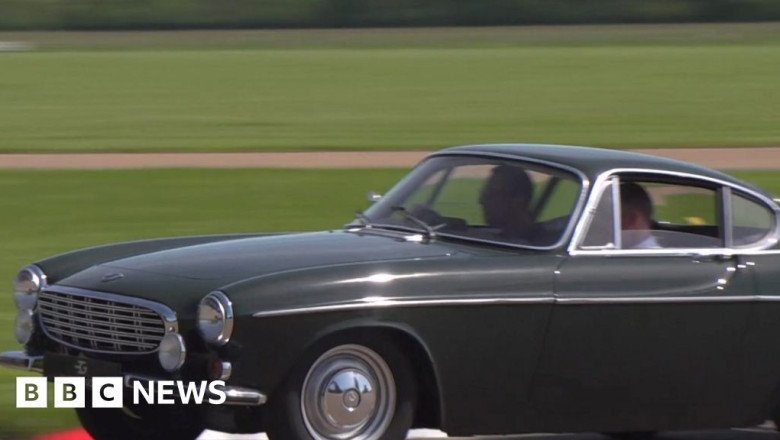 Bicester Heritage hosts government launch of classic car consultation