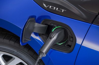 GM plug-in hybrids due in 2027, as tighter EPA rules apply