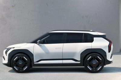 Kia EV3 revealed, Jeep Wagoneer S teased, curbside fast-charging: Today’s Car News
