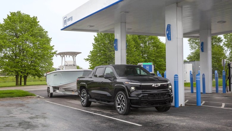 Review: 2024 Chevy Silverado EV RST arrives for civilians