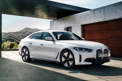 The BMW i4 eDrive35 can now be ordered in the UK