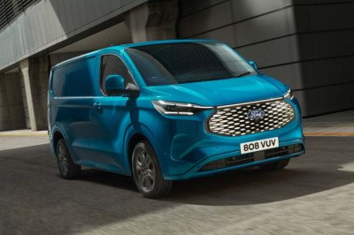 Keep your business on track with Ford Pro and the all-new E-Transit Custom