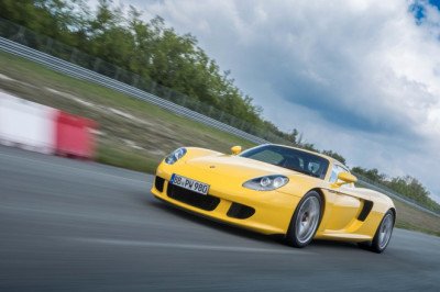 Porsche and Michelin developed new tires for the Carrera GT