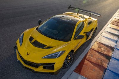 2025 Chevrolet Corvette ZR1 Hits Top Speed Of 233 MPH