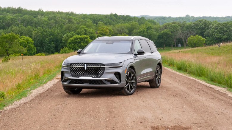 Test drive: 2024 Lincoln Nautilus hybrid dethrones Lexus RX