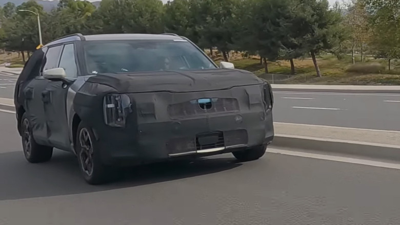 2026 Kia Telluride spied for first time