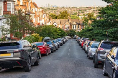 Drive a Chelsea tractor? It could cost you more to park: Council wants to hike parking permits for owners of 'large luxury cars' like Range Rovers and Audi R8s in SUV crackdown