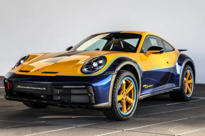 Final Porsche 911 Dakar is a Sonderwunsch special