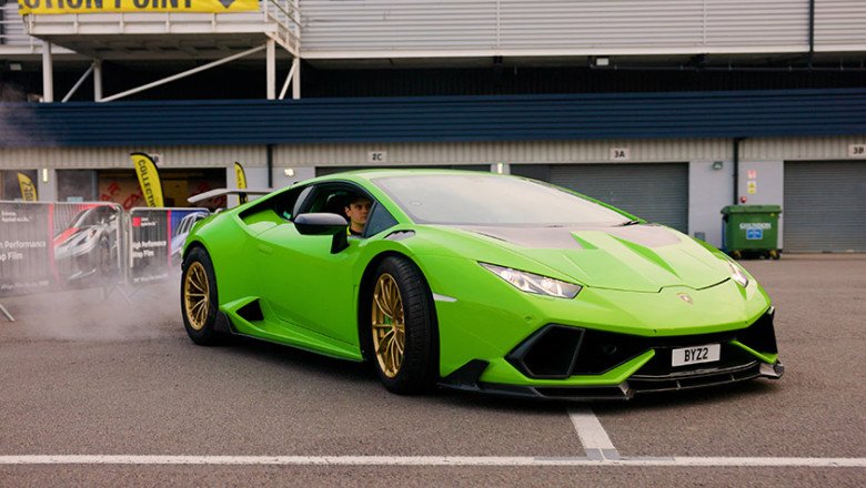 2500bhp Twin Turbo Lamborghini Huracan Driven