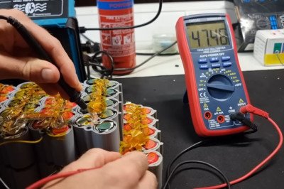 You Shouldn't Power An E-Bike With Disposable Vape Batteries, But Companies Probably Should