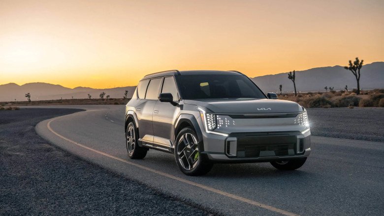 2026 Kia EV9 GT goes fast with 501 hp, charges fast with NACS port