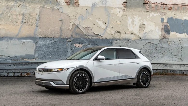 Hyundai recalls 145,000 Ioniq and Genesis EVs for loss of drive power