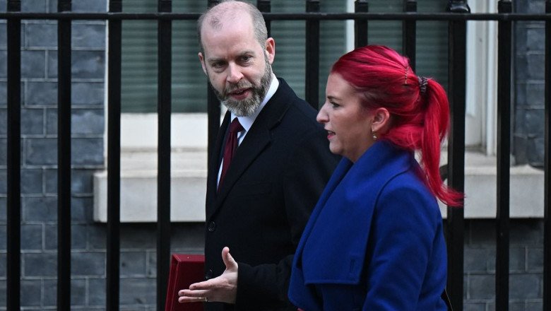 Labour bows to pressure from carmakers to rethink strict rules on Britain's transition to electric vehicles after manufacturers issued dire warnings on job losses