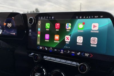 GM Did Away With Apple CarPlay And Android Auto In Its EVs. This Aftermarket Kit Gives It Back
