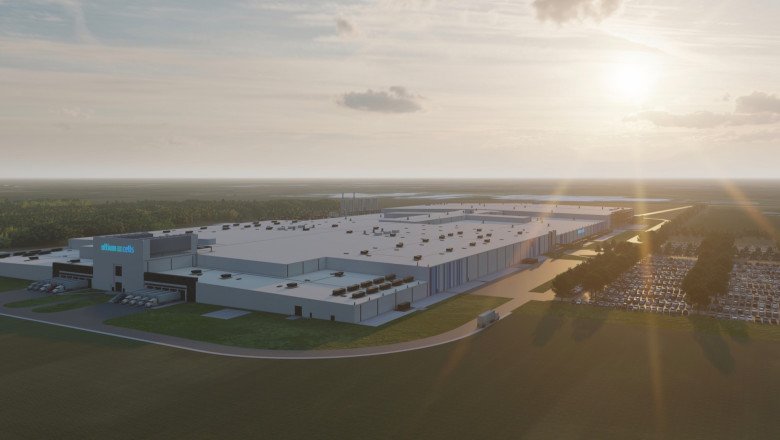 GM selling its stake in Michigan battery factory to LG