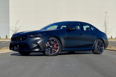 Review: 2025 BMW M5 shows off a range of personalities