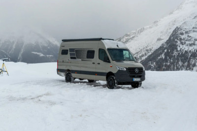 Review: Mercedes-Benz Sprinter RV levels up #VanLife