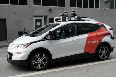 GM Bails On Cruise To Focus On Super Cruise After Burning Billions On Robotaxi Development