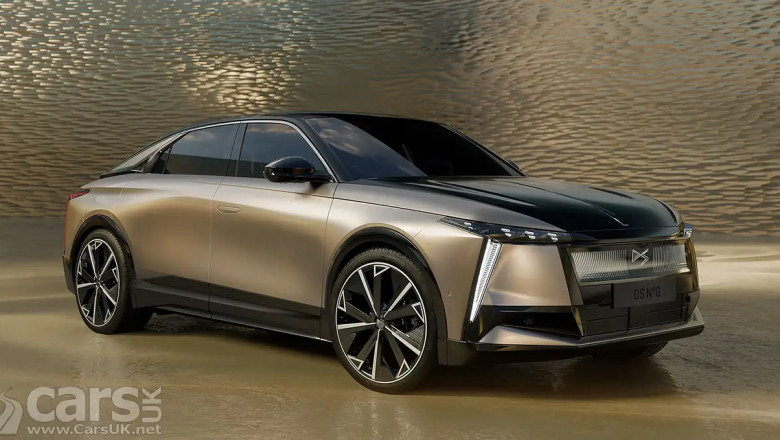 DS No 8 is a POSH electric saloon with Peugeot e-3008 underpinnings