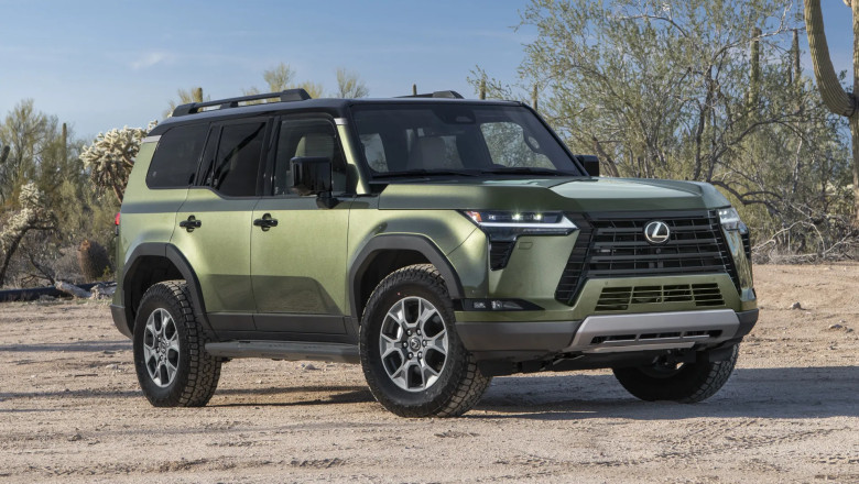 2025 Lexus GX debuts with 1.0-inch lift kit for Overtrails