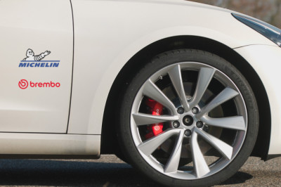Michelin and Brembo are reducing braking distances with AI