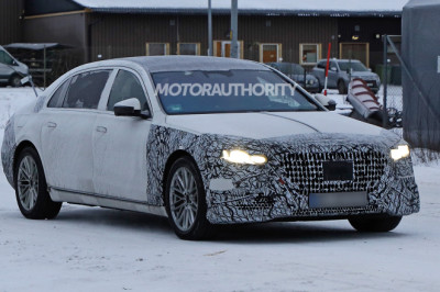 2026 Mercedes-Benz Maybach S-Class spied with updates