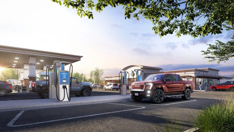 GM and ChargePoint deploying 500-kw fast-chargers with Omni Port