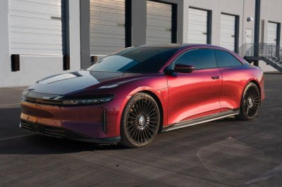 Shaq Is So Huge He Had West Coast Customs Make A One-Off Lucid Air Coupe So He Could Fit In It