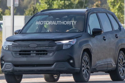 2025 Subaru Forester Hybrid spied for first time