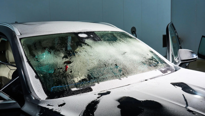 Genesis testing 48-volt metal-coated heated windshield tech