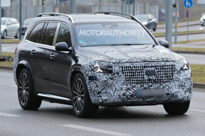 2027 Mercedes-Benz Maybach GLS-Class spied with updates