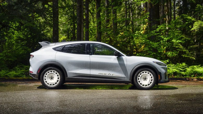 Ford's EV battery pack could stay put for module replacement