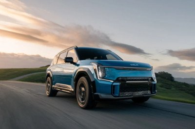 Kia EVs gain Tesla Supercharger access in Q1, adapters in early 2025