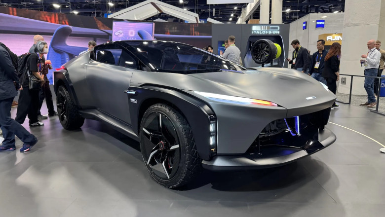 Italdesign Quintessenza hides 1,000-hp of Elaphe in-wheel electric motors