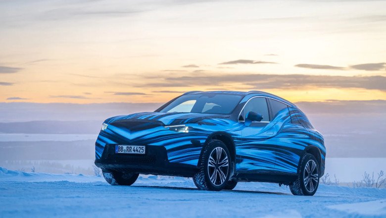 Electric Mercedes-Benz GLC prototype teased testing in the arctic