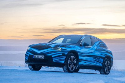 Electric Mercedes-Benz GLC prototype teased testing in the arctic