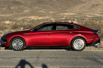 I Finally Found A Real Use For Hyundai's Smart Park